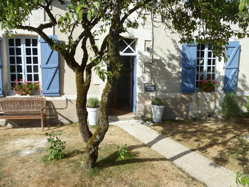 Maison Marie Droux Buitenkant foto